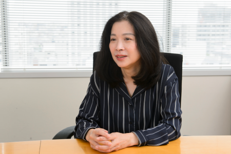 General Manager of Contract Services, Customer Service Department
Ms. Naomi Fukuda