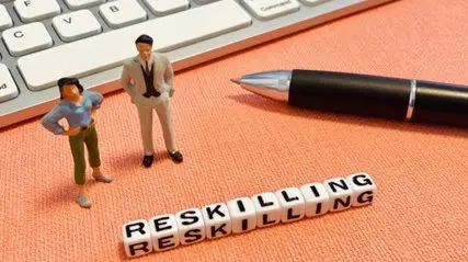 生成AIリスキリングのメリットと取り組みのステップ